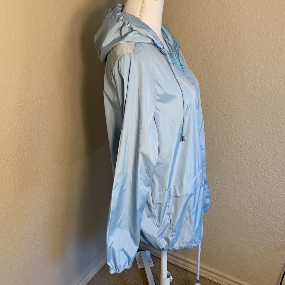 Hount Women’s Rain Jacket - Picture 3 of 6